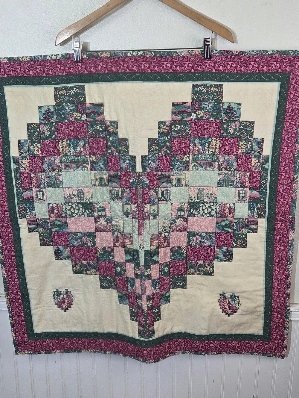 Handmade Patchwork Quilt Wall Hanging 34x33 Heart Floral Cottagecore Farmhouse